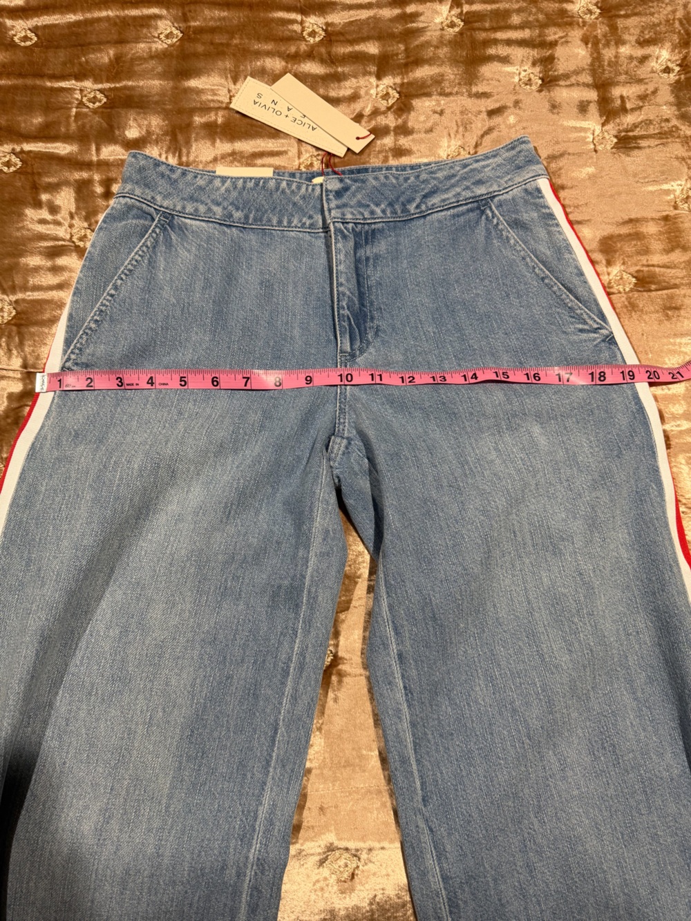Alice + Olivia Xander Racing Stripe Jean - Picture 11 of 13